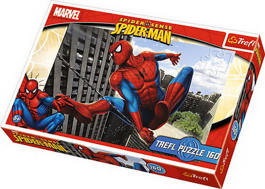 Puzzle trefl 160 sus pe zgarie nori spiderman