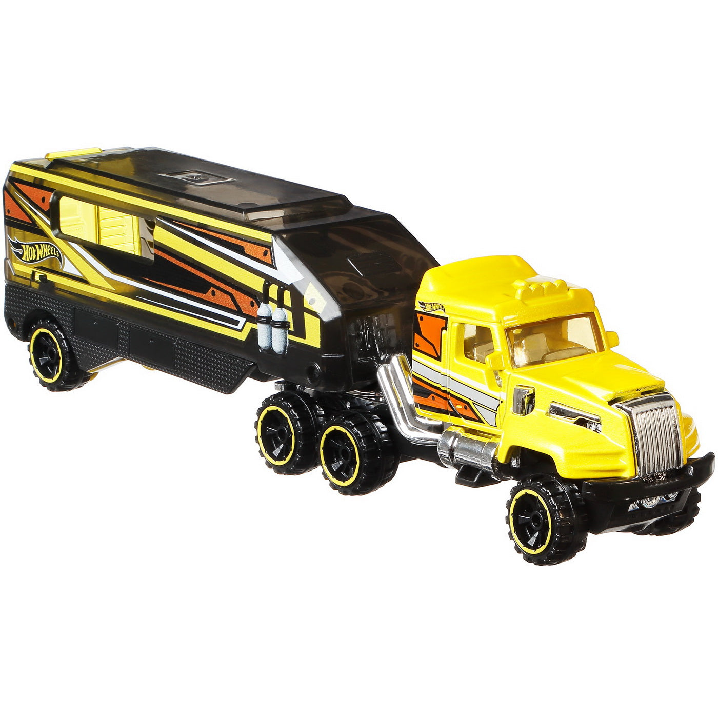 Set camion si masina sport hot wheels desert force