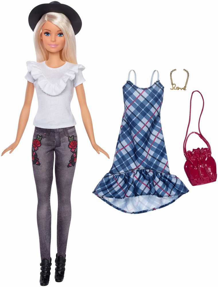 Papusa barbie fashionista cu palarie si rochita de schimb