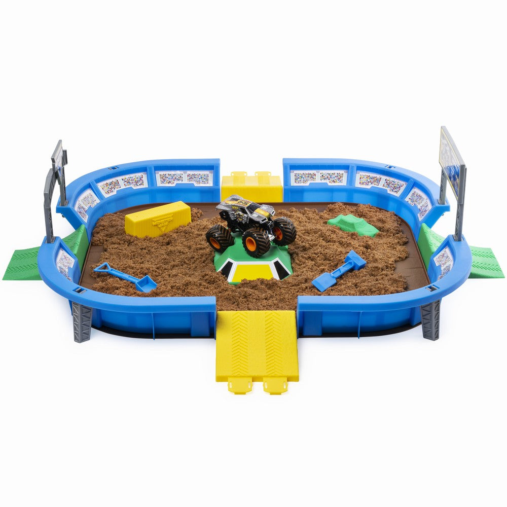 Monster jam arena 61cm cu accesorii si masinuta exclusiva