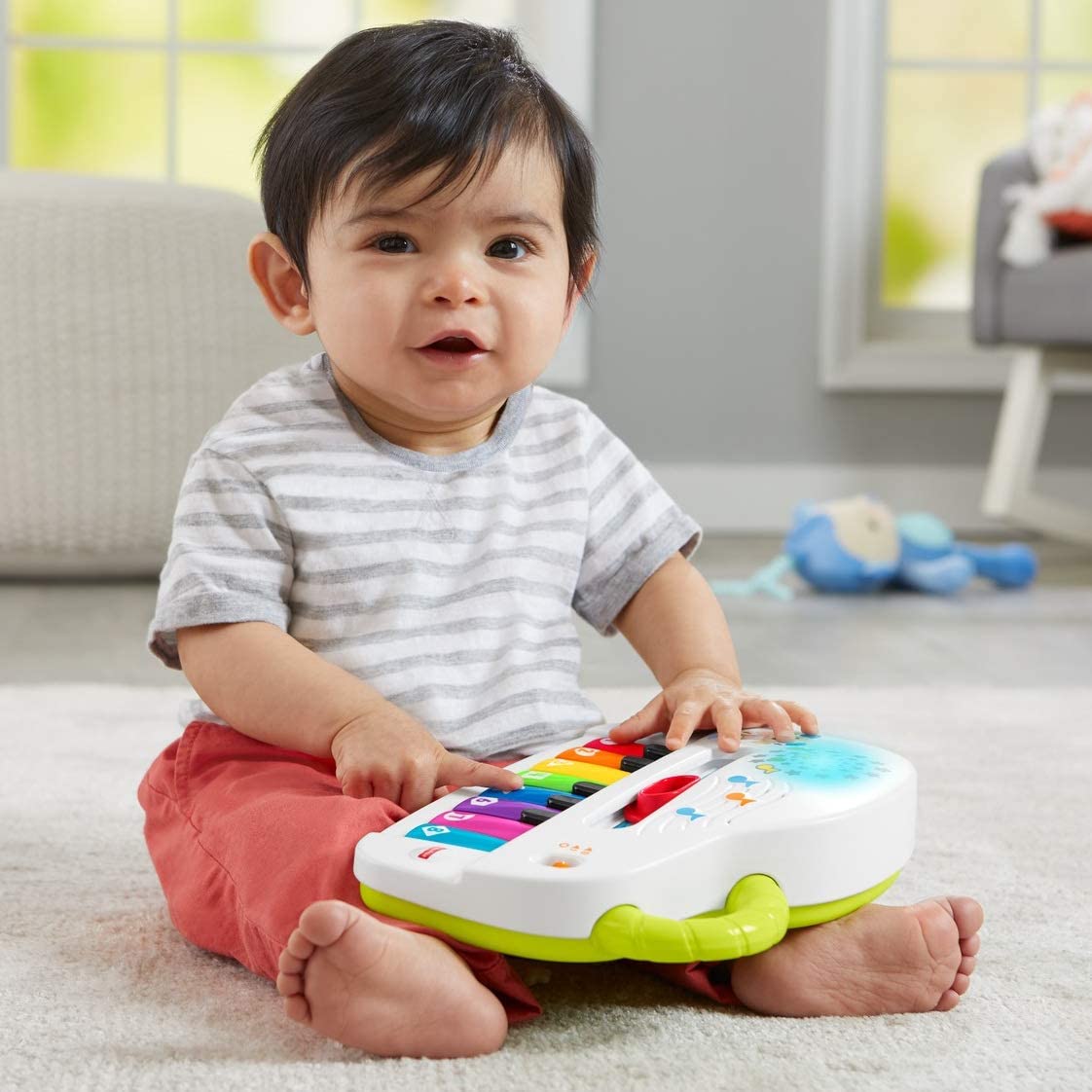 Fisher price pianul interactiv in limba romana