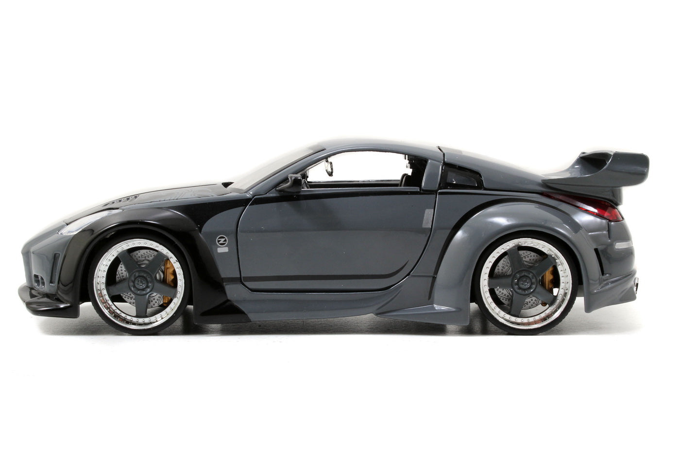 Masinuta metalica fast and furious 2003 nissan 350z scara 1 la 24