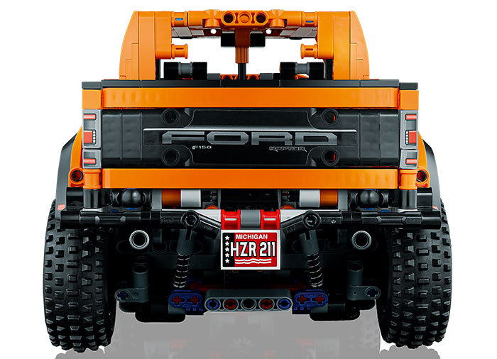 Lego technic ford f 150 raptor 42126