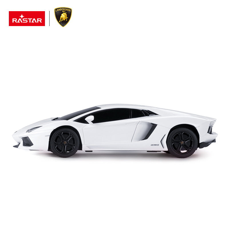 Masina cu telecomanda lamborghini aventador alb cu scara 1 la 24