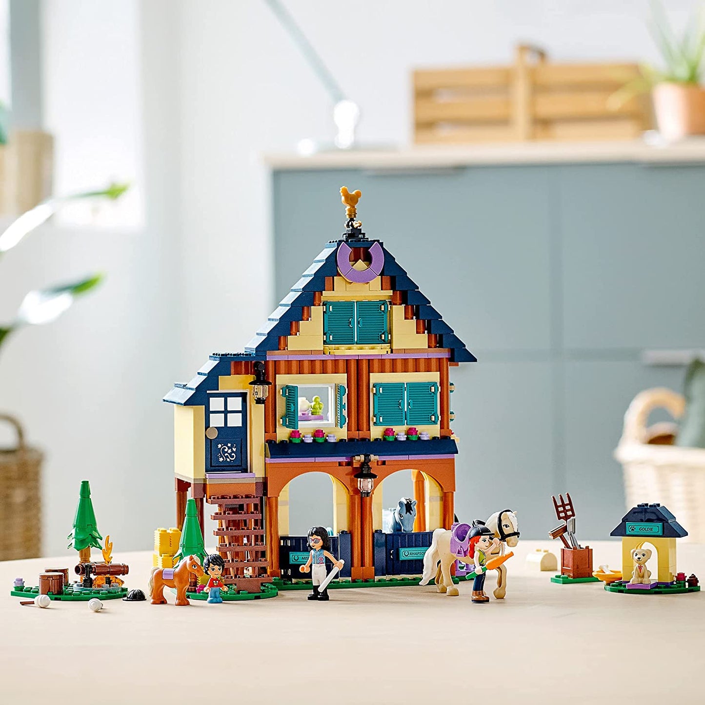 Lego friends centrul de echitatie din padure