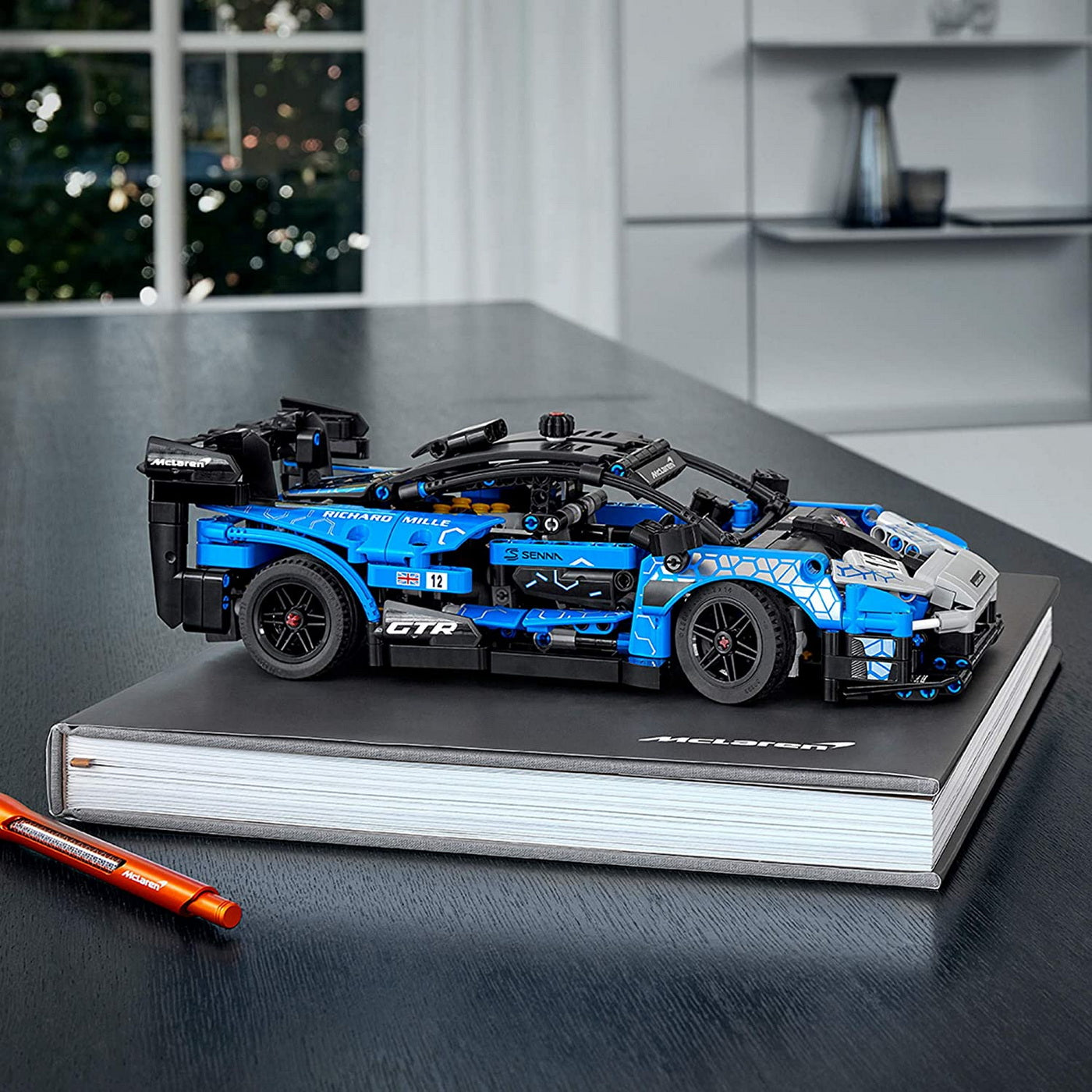 Lego technic mclaren senna gtr 42123