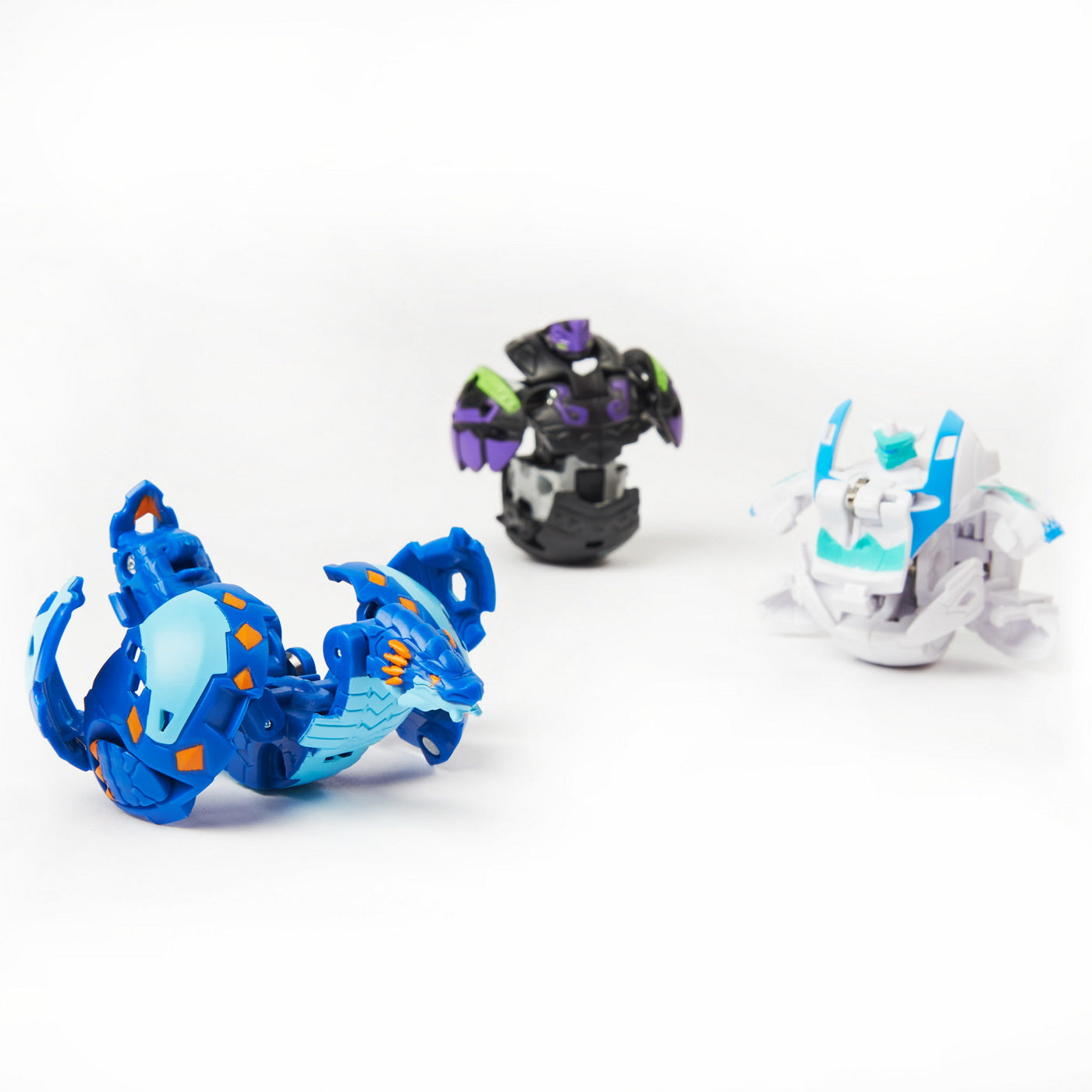 Bakugan s3 pachet starter serpillious ultra, auratoa si ninjiton