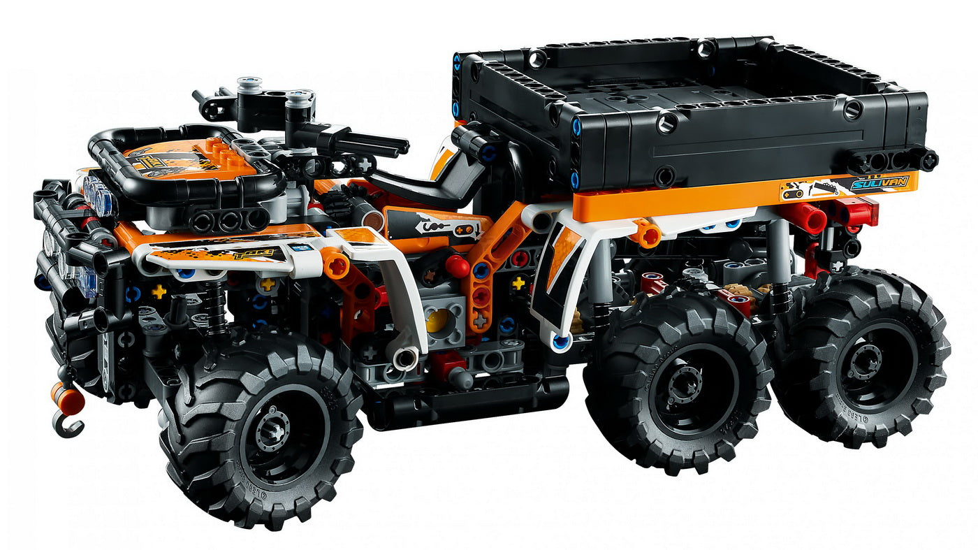 Lego technic vehicul de teren 42139