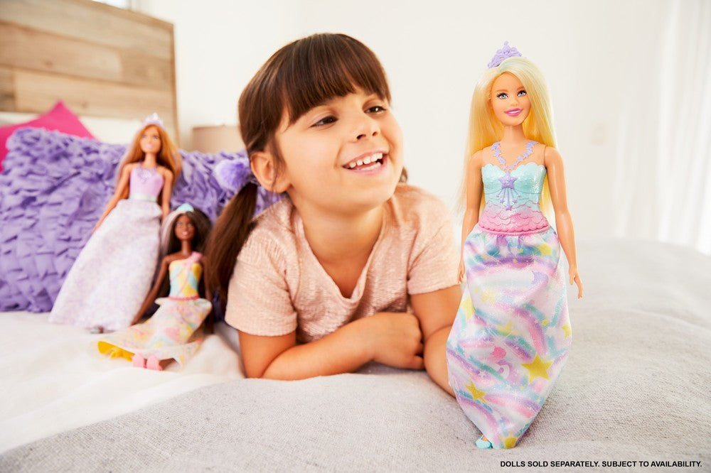 Papusa barbie dreamtopia printese cu suvita verde